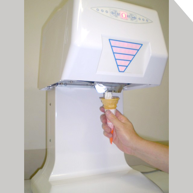 三和精機工業株式会社の製品「業務用ソフトクリーム製造機」写真